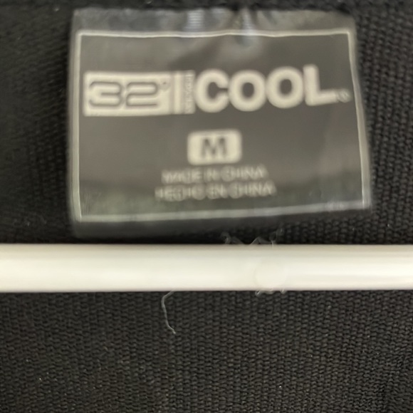 32 degree COOL NEVER WORM - Picture 2 of 2